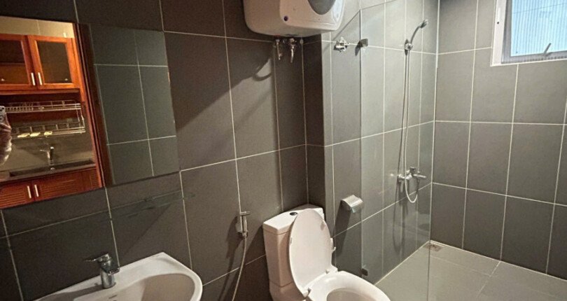 can ho co 2 toilet hoan thien nhu hinh 7 810x430 - Giá mua bán căn hộ tầng trệt Ground house chung cư Scenic Valley 1 T10/2025