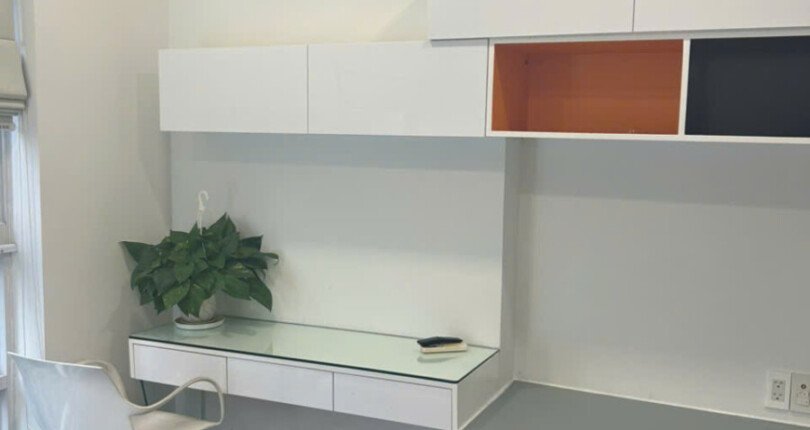 cho thue can ho happy valley 11 810x430 - Cho thuê căn hộ Happy Valley. DT 135m2 Nhà đẹp- Nội thất cao cấp- 3 Phòng ngủ-2wc- Đang trống vào ở ngay. Giá 1.350 USD/Tháng