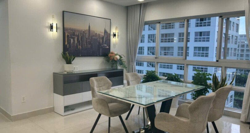 cho thue can ho happy valley 6 810x430 - Cho thuê căn hộ Happy Valley. DT 135m2 Nhà đẹp- Nội thất cao cấp- 3 Phòng ngủ-2wc- Đang trống vào ở ngay. Giá 1.350 USD/Tháng