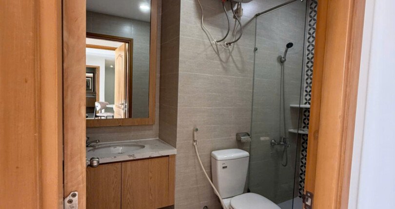 cho thue can ho hung phuc 1 7 810x430 - Cho thuê căn hộ đẹp tại Hưng Phúc. DT 78m2 Nhà đẹp- Nội thất cao cấp- 2 Phòng ngủ-2wc- Lầu cao- Giá 23 Triệu/Tháng