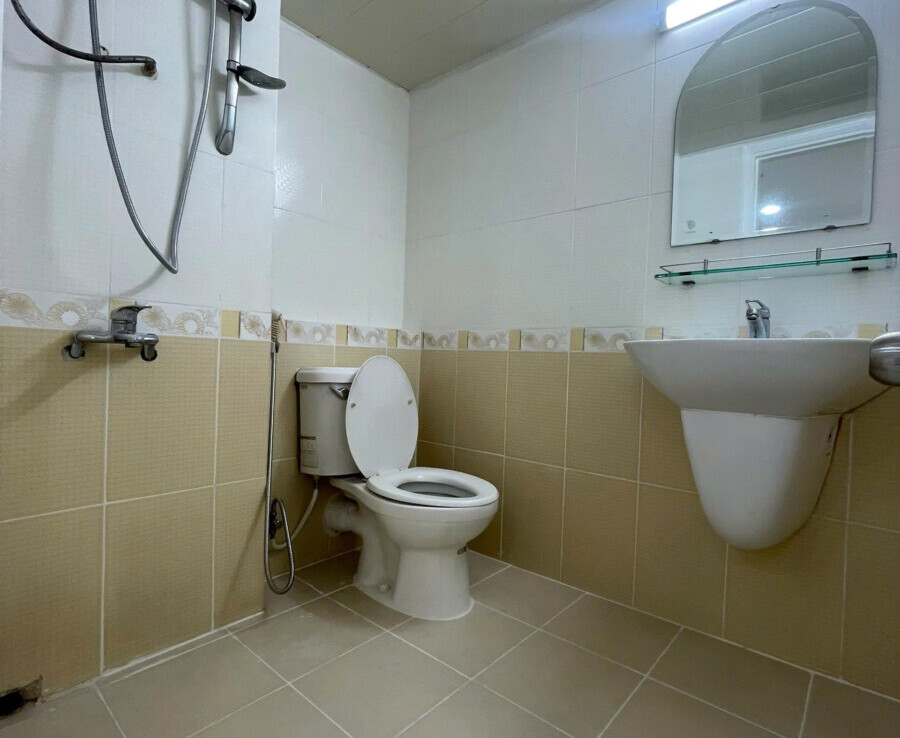 cho thue can ho hung vuong 1 5 900x738 - Cho thuê căn hộ Hưng Vượng 1. DT 68m2 Thiết kế trệt lửng- 1 phòng-1wc- Giá cho thuê 10 Triệu/Tháng