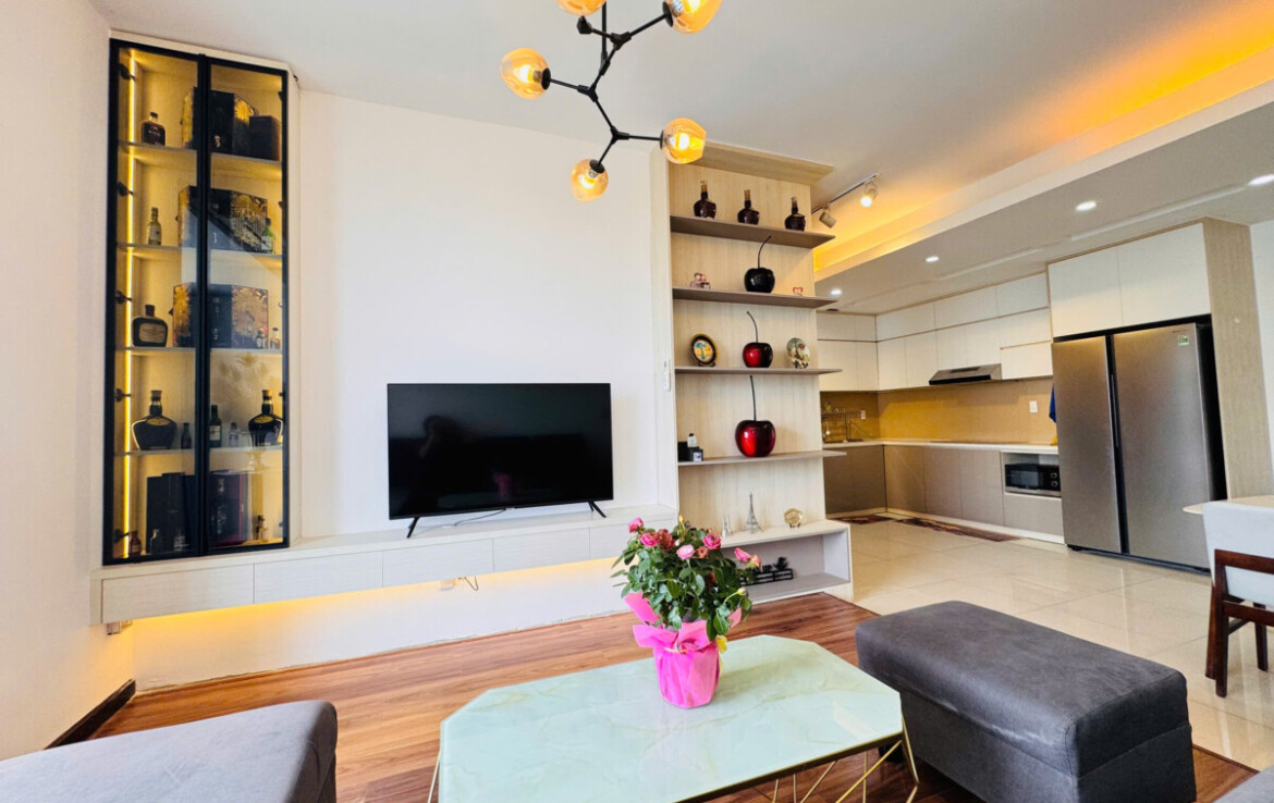 cho thue can ho sky 7 2 1170x738 - Cho thuê căn góc Sky Garden 2. DT 91m2 View hồ bơi- Nhà đẹp- 2 phòng ngủ-2wc- Lầu trung- Giá thuê 20 Triệu/Tháng