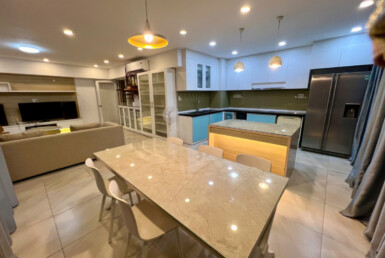 cho thue penthouse sky garden 3 3 385x258 - Cho thuê Penthouse Sky Garden 3. DT 200m2 Nhà rất đẹp- thiết kế 3 phòng ngủ-3wc- Nội thất đầy đủ- Giá thuê 35 Triệu/Tháng