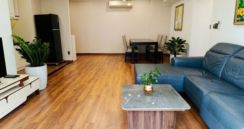 hinh anh phong khach can ho can ban 3 810x430 - Bán căn hộ 118m2, chung cư Green Valley, giá 10.5 tỷ + 01 ô đậu xe ô tô , nội thất đầy đủ.