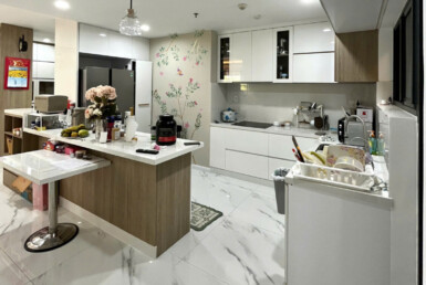 khong gian bep rong rai sang trong 1 385x258 - Mua b&aacute;n căn hộ Chung cư Nam Ph&uacute;c Le Jardin Quận 7, gi&aacute; rẻ