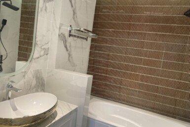 nha-ban-co-4-nha-tam-nhu-hinh