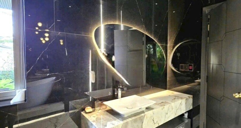 nha tam day du thiet bi cao cap 810x430 - Giá mua bán nhà Biệt thự đơn lập có hồ bơi Nội khu Hưng Thái 2 Phú Mỹ Hưng T10/2025