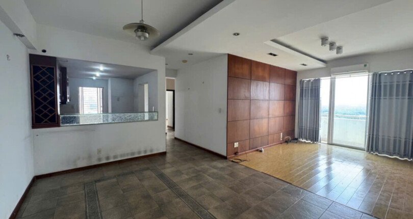 phong khach can ho ban 10 810x430 - Giá mua bán căn hộ 3pn chung cư Grand View Phú Mỹ Hưng T9/2025