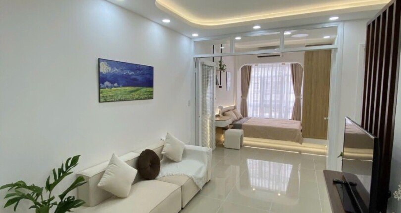 phong khach can ho ban 5 810x430 - Bán căn hộ chung cư Sky Garden 3, 56m2, giá 4.250 tỷ, nhà đẹp, nội thất căn hộ đầy đủ, nhà đang có hợp đồng thuê.