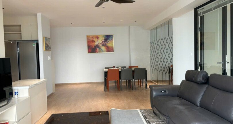 phong khach can ho can ban 6 810x430 - Bán căn hộ chung cư Green Valley, diện tích 119m2, 03pn, giá 10,5 tỷ , nhà đang có hợp đồng thuê 33tr/tháng.