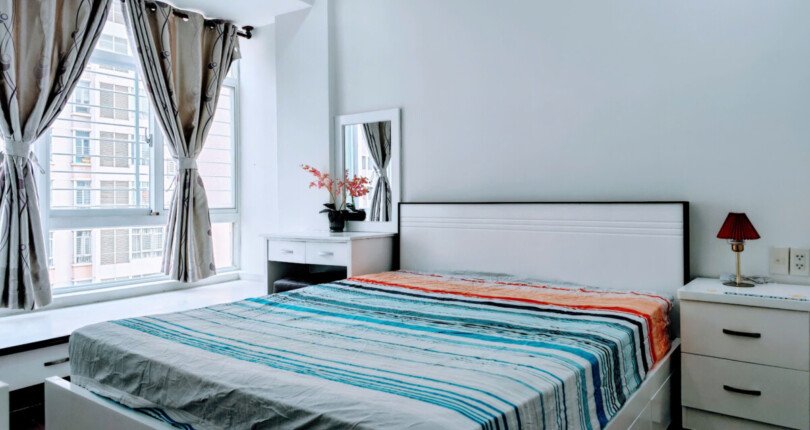 phong ngu can ho ban 6 810x430 - Bán căn hộ chung cư Sky Garden 3, diện tích 56m2, giá , 3.980 tỷ, nhà đầy đủ nội thất, đang có hợp đồng thuê.