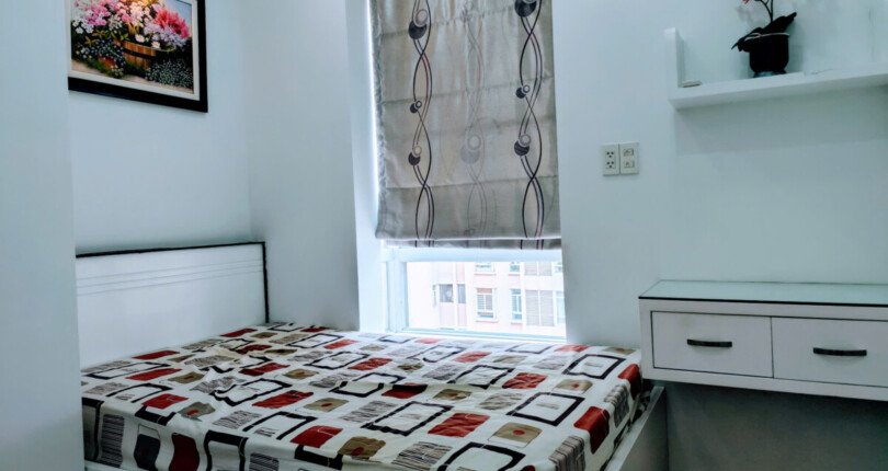 phong ngu can ho can ban 2 810x430 - Bán căn hộ chung cư Sky Garden 3, diện tích 56m2, giá , 3.980 tỷ, nhà đầy đủ nội thất, đang có hợp đồng thuê.