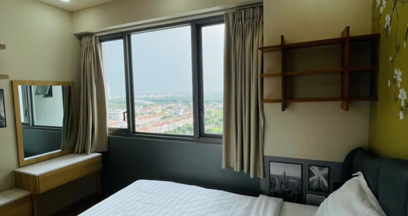 phong ngu master 2 810x430 - Bán gấp căn hộ 2pn view biệt thự chung cư Hưng Phúc Happy Residence giá 7,650 tỷ