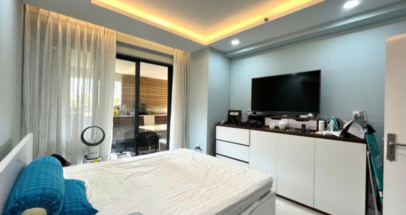 phong ngu master 3 810x430 - Bán gấp căn hộ sân vườn chung cư Nam Phúc Le Jardin Phú Mỹ Hưng T9/2025