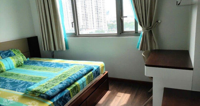 phong ngu nho 2 810x430 - Mua bán căn hộ 2pn 2 ban công tòa B có ô xe chung cư Hưng Phúc Nguyễn Lương Bằng giá 7 tỷ