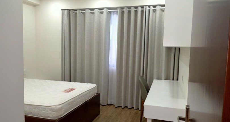 phong ngu trong can ho rong rai 810x430 - Giá mua bán căn hộ 3pn tòa A chung cư Hưng Phúc Happy Residence T9/2025