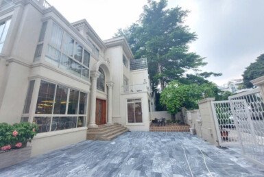 san-vuon-nha-biet-thu-ban