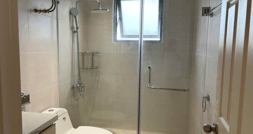 tollet can ho ban 7 810x430 - Bán căn hộ chung cư Green Valley, diện tích 119m2, 03pn, giá 10,5 tỷ , nhà đang có hợp đồng thuê 33tr/tháng.