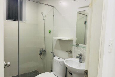 tollet-can-ho-cho-thue