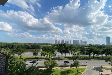 view-ban-cong-can-ho-ban