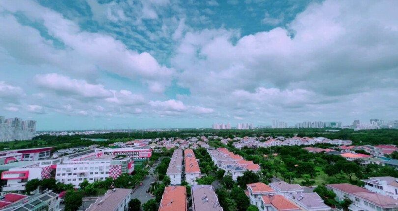view phong khach can ho ban 810x430 - Giá mua bán căn hộ 2pn tòa nhà B chung cư Hưng Phúc Premier phường Tân Mỹ T9/2025