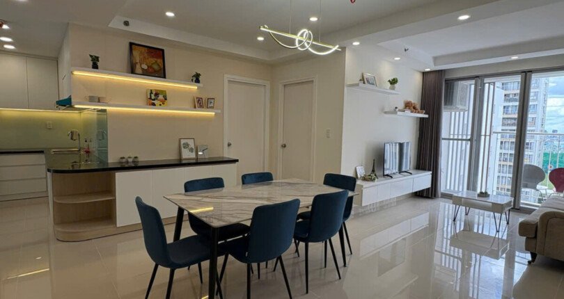 ban can ho scenic valley 1 8 810x430 - Cho thuê căn hộ Scenic Valley 1. Căn góc 77m2 Thiết kế 2 Phòng-2wc- Lầu cao- Nội thất mới, đầy đủ- Giá 20 triệu/Tháng