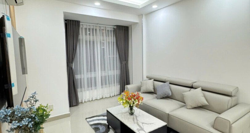 ban can ho sky garden 3 14 7 810x430 - Bán nhanh căn hộ Sky Garden 3. Căn góc 74m2 lầu cao- Nhà đẹp- Đầy đủ nội thất như hình-Đang cho thuê 20 Triệu. Giá bán 6.090 Tỷ