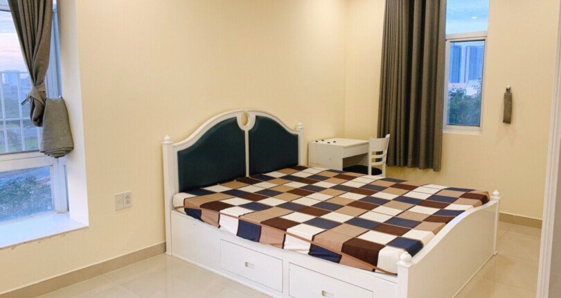 ban can ho sky garden 3 2 18 810x430 - Bán nhanh căn hộ Sky Garden 3. Căn góc 72m2 Thiết kế 3 Phòng ngủ-2wc Nội thất đầy đủ- Lầu trung- Giá tốt 5.5 Tỷ