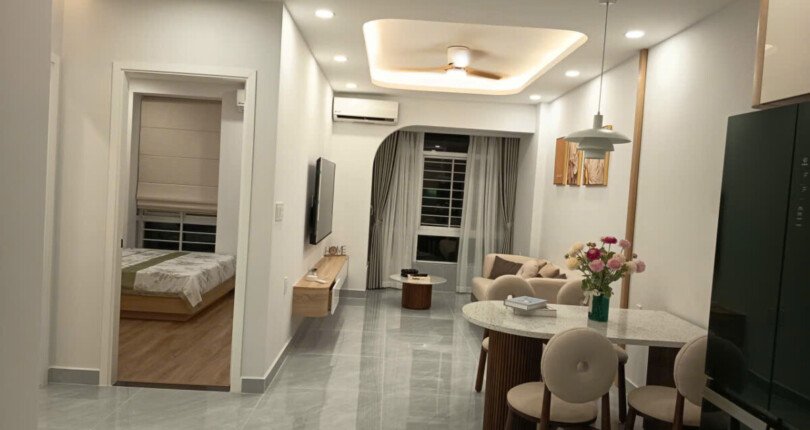 ban can ho sky garden 3 2 2 810x430 - Bán nhanh căn hộ Sky Garden 3. DT 56m2 Nhà đẹp- Nội thất mới 100%- 2 Phòng-1wc- Lầu cao- Giá 4.550 Tỷ
