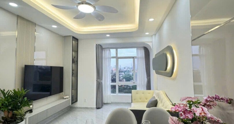 ban can ho sky garden 3 7 25 810x430 - Bán căn hộ đẹp tại Sky Garden 3. DT 68m2 View không bị chắn- Nhà đẹp- nội thất mới- 2 Phòng-2wc- Giá bán 6.250 Tỷ