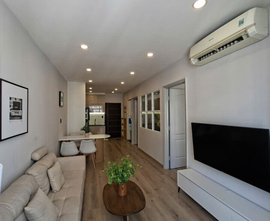 ban can ho sky garden 3 9 9 900x738 - Bán căn hộ Sky Garden 3. DT 56m2 Lầu cao- Nhà đẹp Thiết kế 2 phòng đều nhau-1wc- Nội thất mới- Giá 4.430 Tỷ