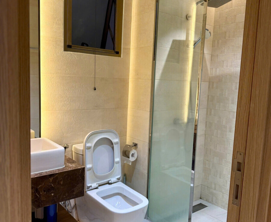 ban can ho the peak mitown 23 900x738 - Cần bán căn hộ cao cấp tại Midtown The Peak. DT 80m2 Lầu cao- Nội thất mới hiện đại- 2 Phòng-2wc- kèm ô xe- Giá 10.5 Tỷ