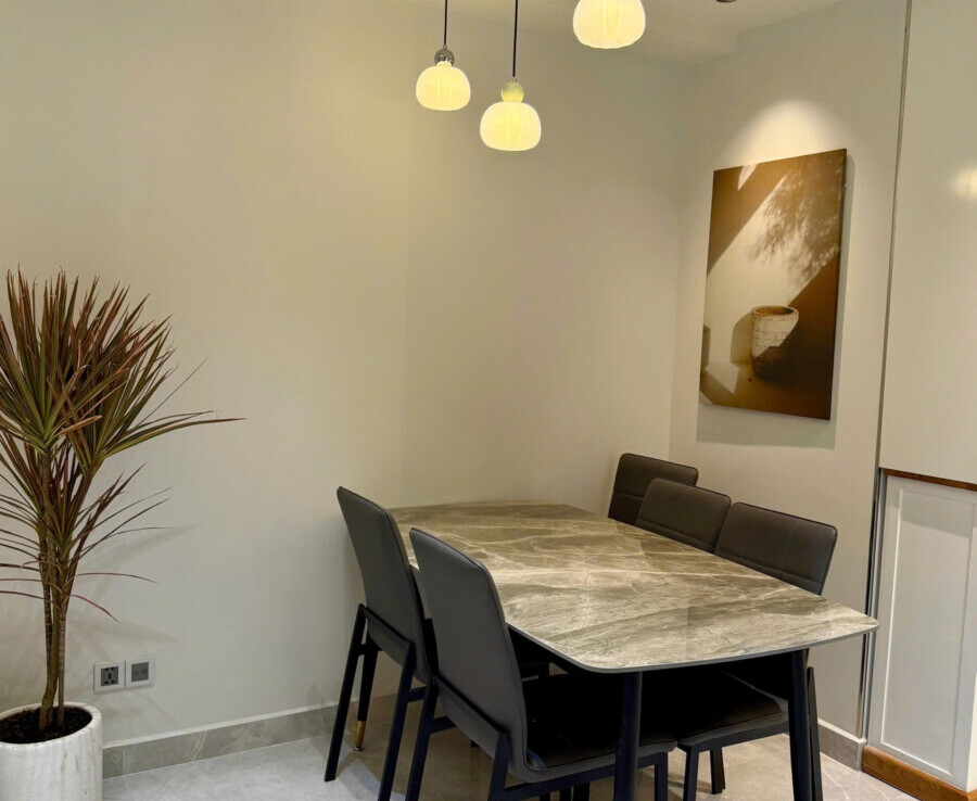 ban can ho the peak mitown 37 900x738 - Cần bán căn hộ cao cấp tại Midtown The Peak. DT 80m2 Lầu cao- Nội thất mới hiện đại- 2 Phòng-2wc- kèm ô xe- Giá 10.5 Tỷ