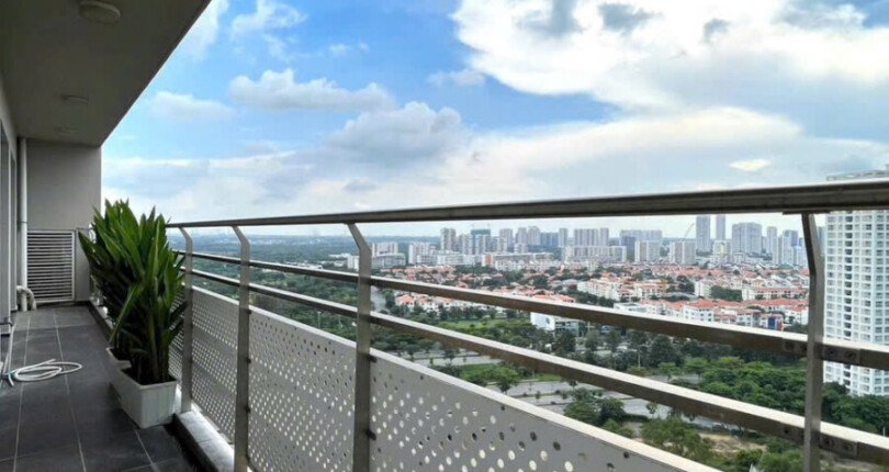 ban cong can ho ban 4 810x430 - Mua bán căn hộ 3pn tầng 20 view sông chung cư Scenic Valley 1 Phường Tân Mỹ giá 14,5 tỷ