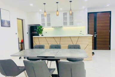 can-canh-bep-va-phong-an