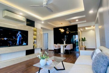 can-canh-phong-khach