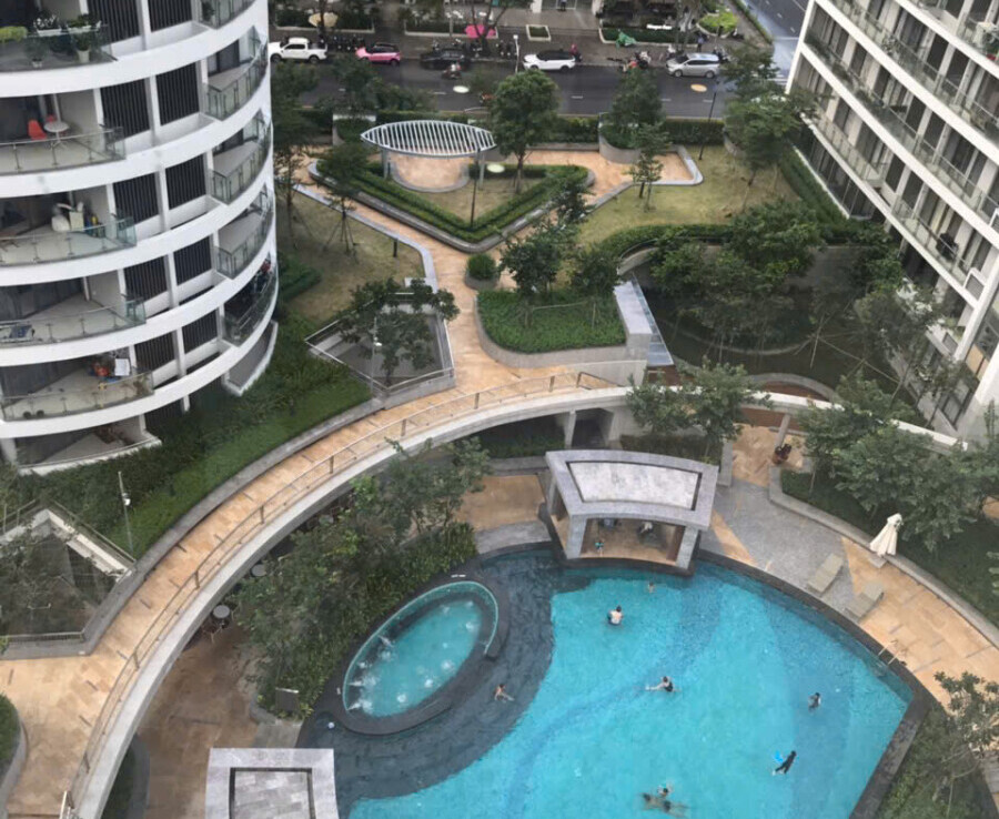 can ho ban lien ke ho boi noi khu 900x738 - Giá mua bán căn hộ 3pn tòa c chung cư Riverpark Premier phường Tân Hưng t10/2025