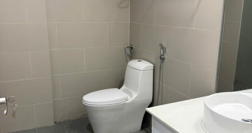 can ho co 3 nha tam hoan thien nhu hinh 810x430 - Bán gấp căn hộ 3pn - 100m2 chung cư Happy Valley Phú Mỹ Hưng, căn góc, view sông, giá 9,350 tỷ