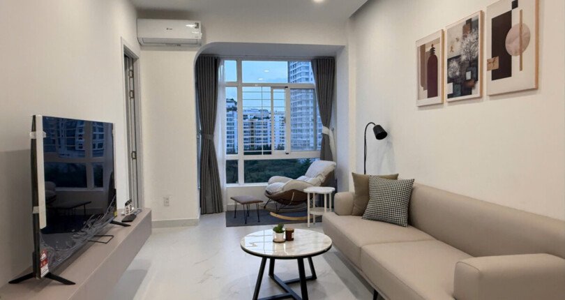 cho thue can ho sky garden 3 2 810x430 - Cho thuê căn hộ đẹp tại Sky Garden 3. DT 56m2 Nội thất mới xịn 100%- 2 Phòng ngủ-1wc- Giá thuê 19 Triệu/Tháng