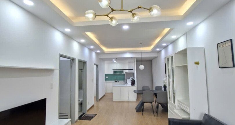 cho thue can hp skly garden 3 4 810x430 - Cho thuê căn hộ sân vườn Sky Garden 3. DT 100m2 Nhà có 2 phòng ngủ-2wc- 1 phòng đa năng- Nội thất đầy đủ- Giá 20 triệu/tháng