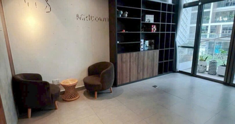 gen h z7110760519886 8f152aaef4cf226f81c624da7915cc84 810x430 - Cho thuê shop House tại Midtown Tòa M7. DT 70m2 Thiết kế trêt- lửng- Hiện đang trống vào ngay. Giá thuê 19 Triệu/Tháng