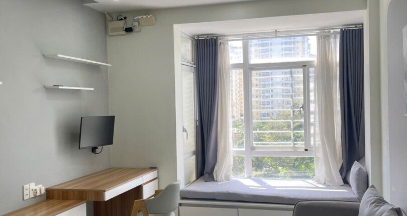 gen h z7142732236125 4de2534530dd7f1f1a8ac516c851d2c2 810x430 - Cho thuê căn hộ Sky Garden 3. DT 68m2 Lầu trung- View hồ bơi- 2 Phòng-2wc- Nội thất đầy đủ- Giá 16 Triệu/Tháng