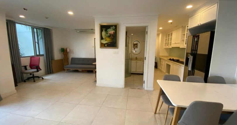 goc phong khach 810x430 - Mua bán căn hộ 2pn tòa nhà A view Biệt thự chung cư Hưng Phúc Happy Residence giá 7 tỷ