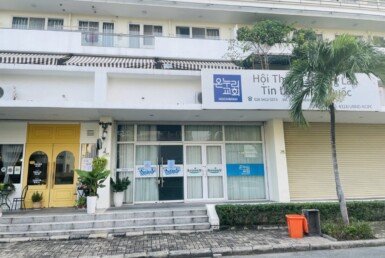 hinh-anh-mua-ban-shophouse-khoi-de-chung-cu-grand-view