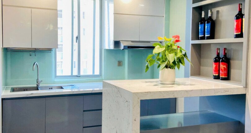 khong gian bep 3 810x430 - Giá mua bán căn hộ 3pn chung cư Mỹ Khánh 2A phường Tân Hưng T10/2025