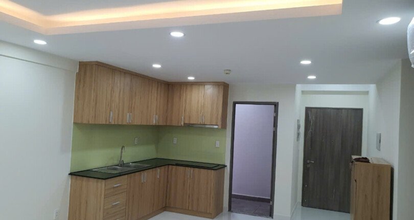 khong gian bep rong rai 12 810x430 - Giá mua bán căn hộ 2pn tòa G chung cư Saigon South Residences Nhà Bè T10/2025