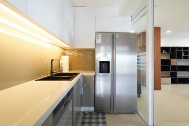 khong-gian-bep-rong-rai