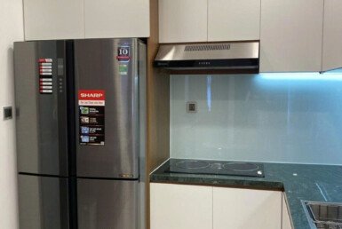 khong-gian-bep-rong-rai