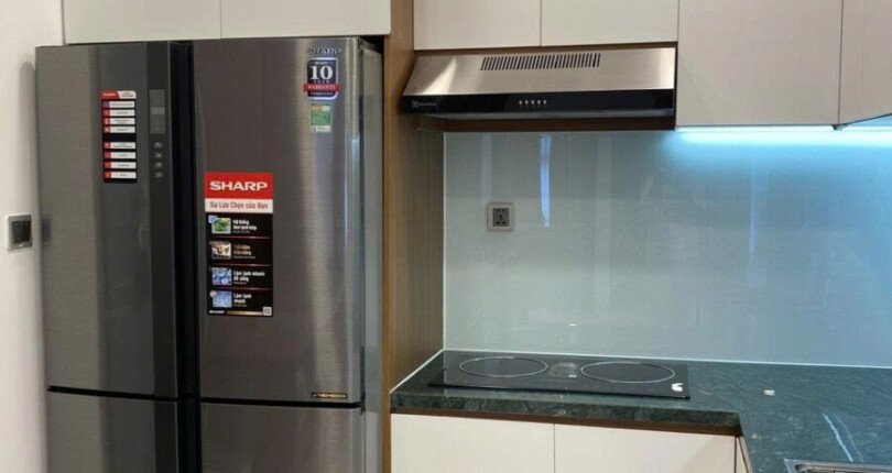 khong gian bep rong rai 5 810x430 - Giá cho thuê căn hộ 2pn tầng 19 tòa D chung cư Midtown Phú Mỹ Hưng T10/2025