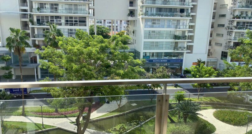 phia sau lien ke kenh dao 810x430 - Bán căn hộ The Panorama view kênh đào, 121m2, giá 14 tỷ